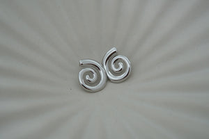 Swirl earrings