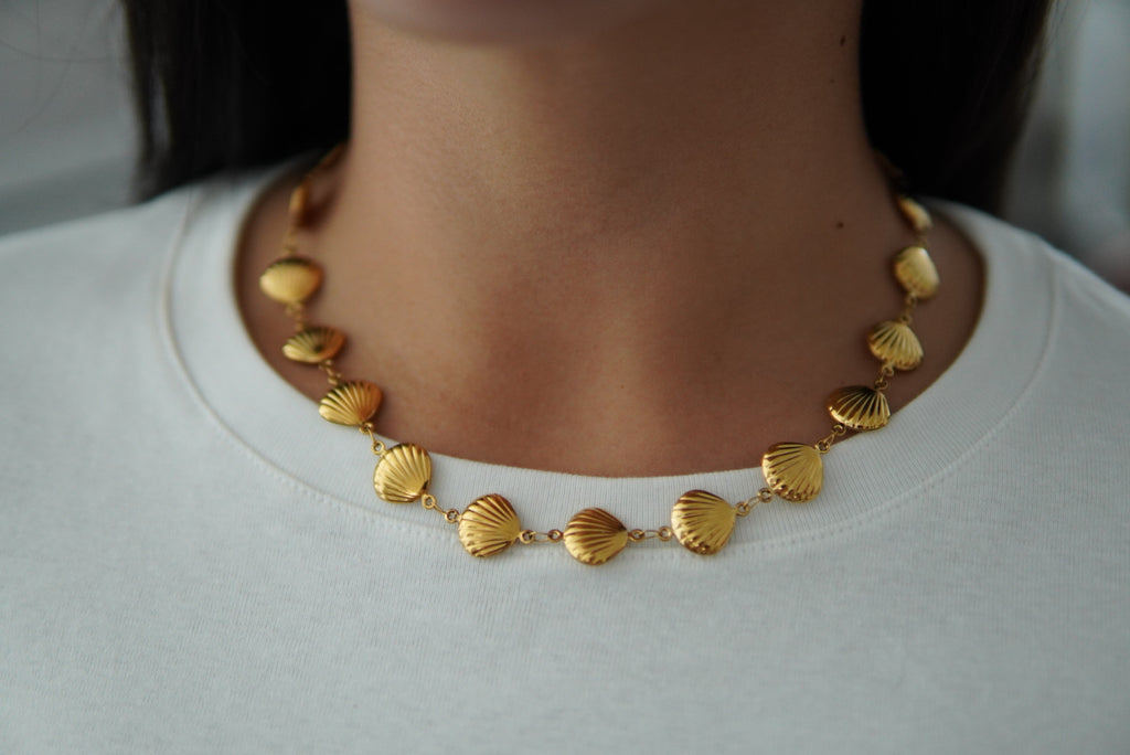 Seashell Chocker