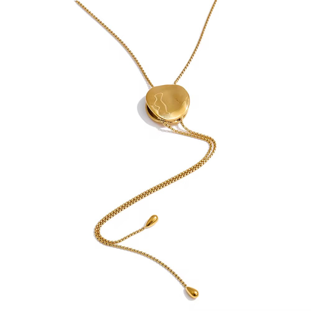 Mylo Lariat